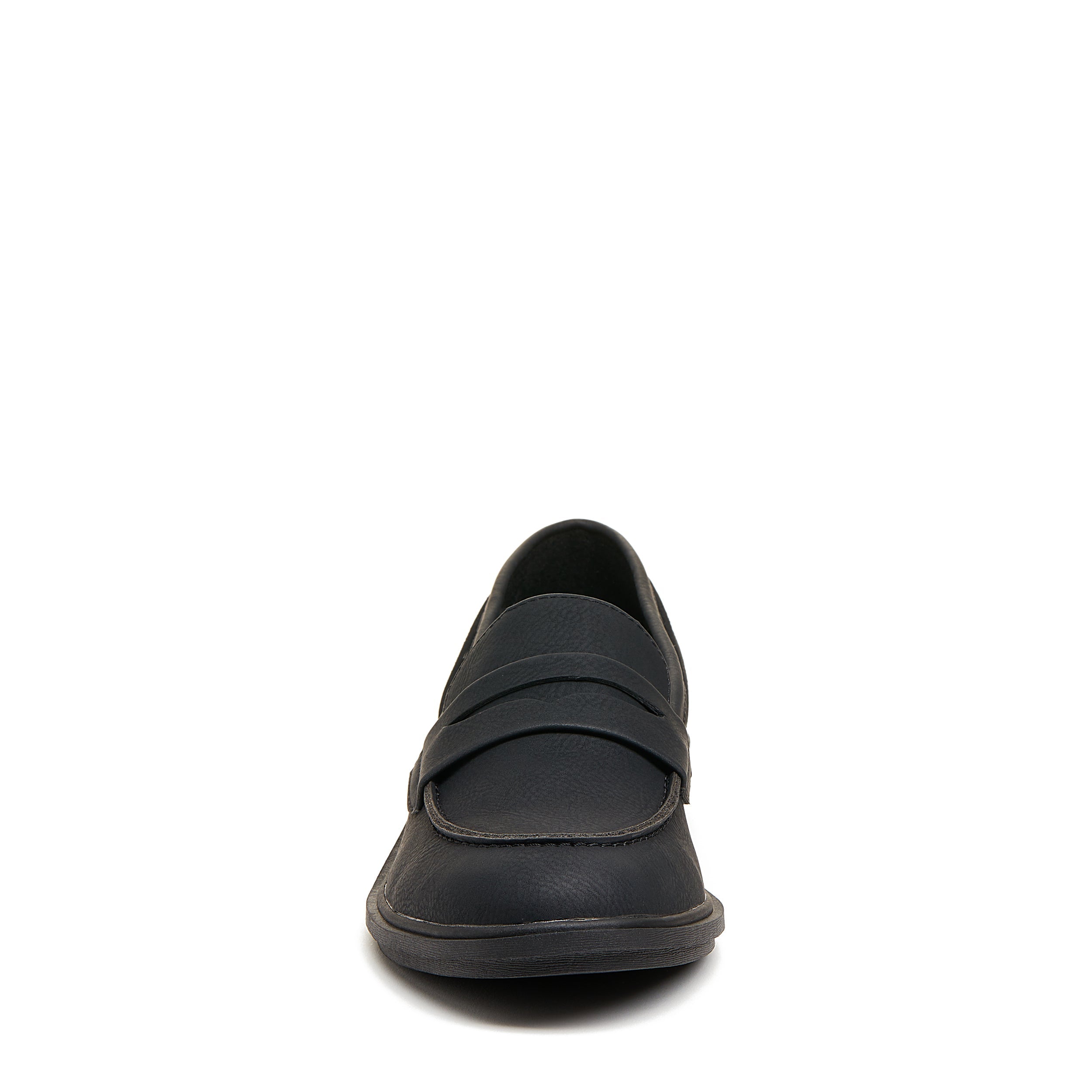 Loafer shoes store black and white